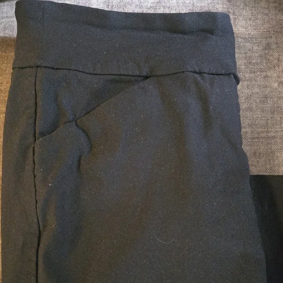 Tribal Straight Leg Pull On 7Black Women's Pants - Picture 3 of 4